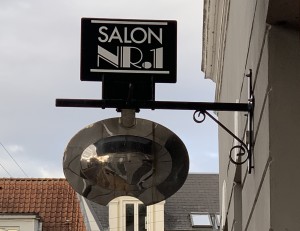 Salon Nr 1 v/ Line Frydkjær